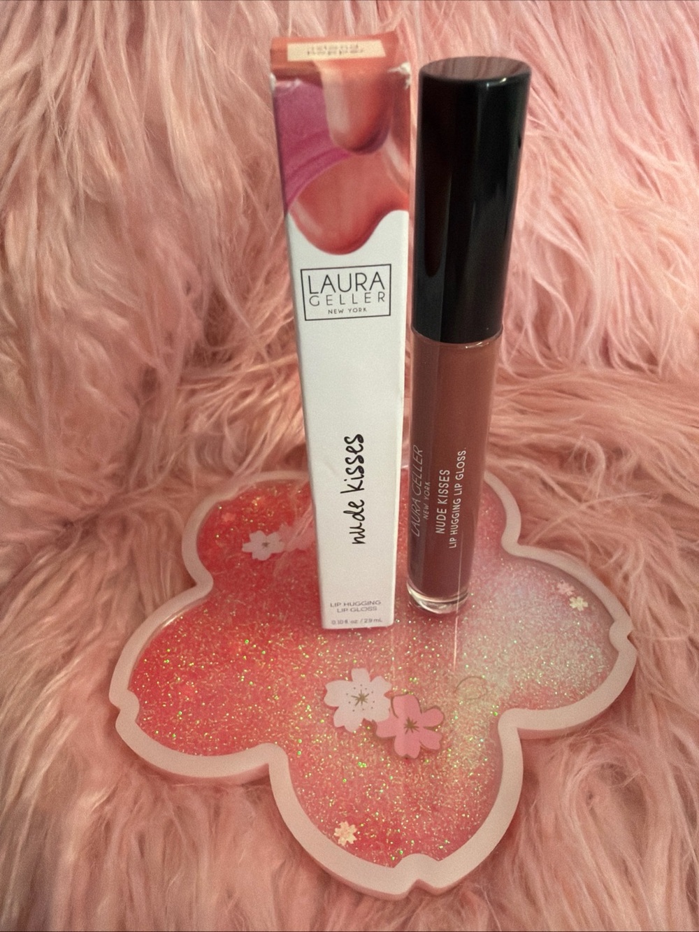 Laura Geller Nude Kisses Lip Hugging Gloss